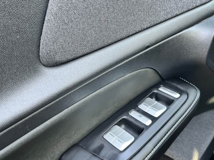 Фото 6 - XPeng G6