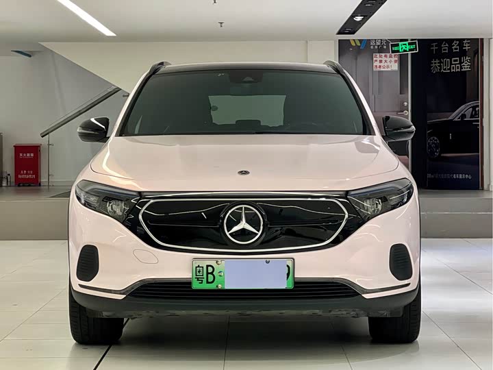 Фото 2 - Mercedes-Benz EQA