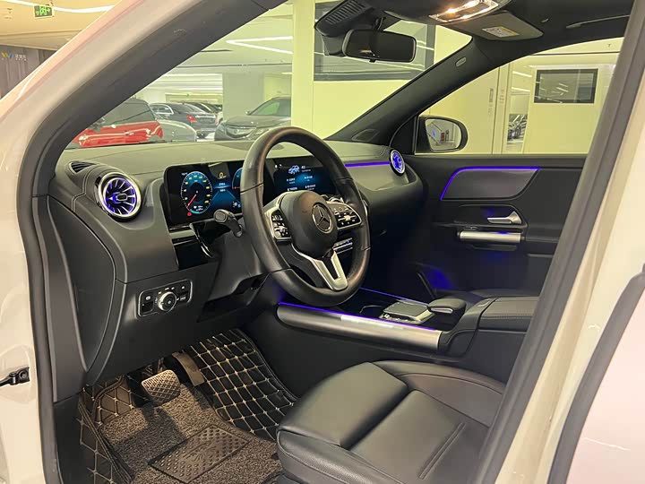 Фото 5 - Mercedes-Benz EQA