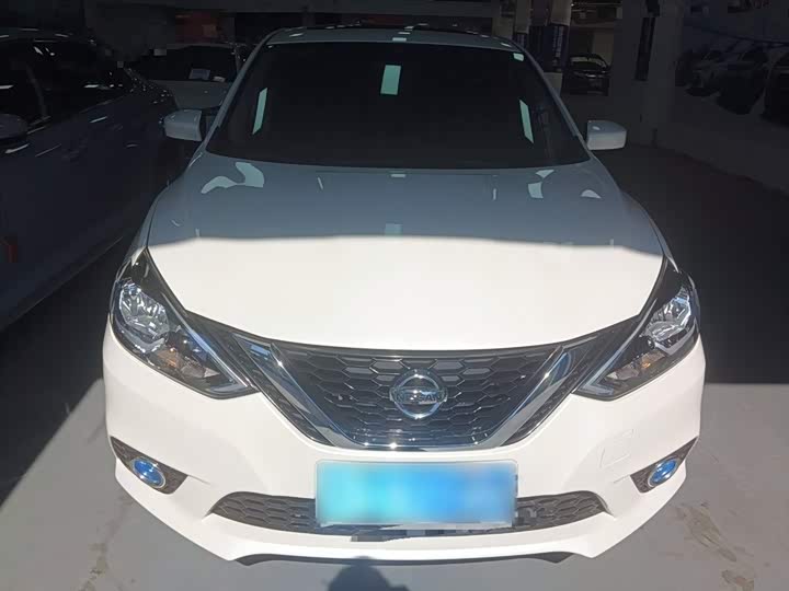 Фото 3 - Nissan Sylphy