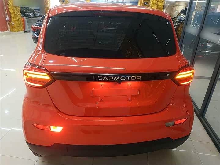 Фото 6 - Leapmotor T03