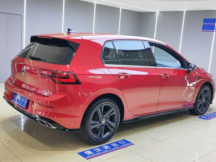 Фото 6 - Volkswagen Golf