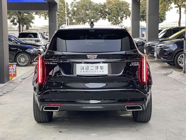 Фото 5 - Cadillac XT5