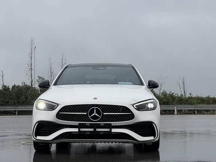 Фото 2 - Mercedes-Benz C-Class