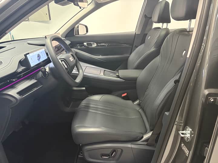 Фото 7 - Geely Galaxy E5