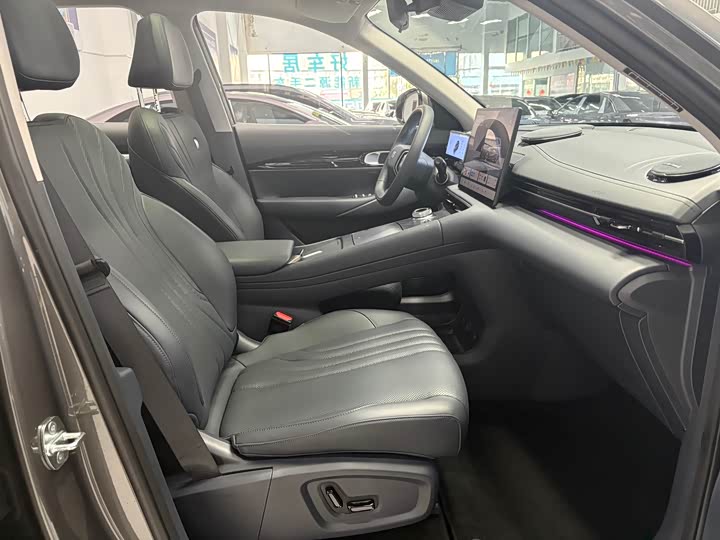 Фото 9 - Geely Galaxy E5