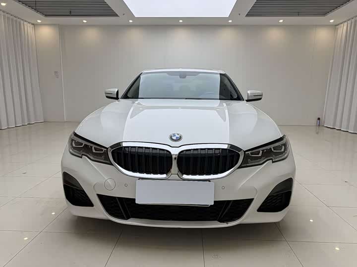 Фото 2 - BMW 3 Series
