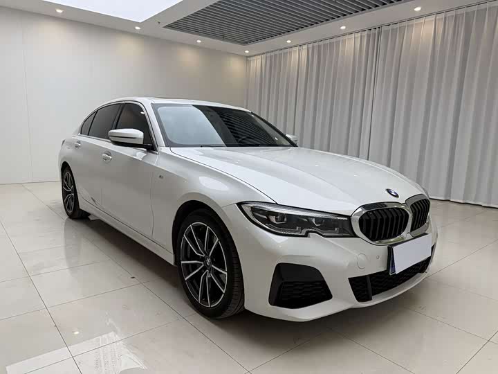 Фото 3 - BMW 3 Series