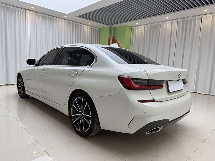 Фото 7 - BMW 3 Series