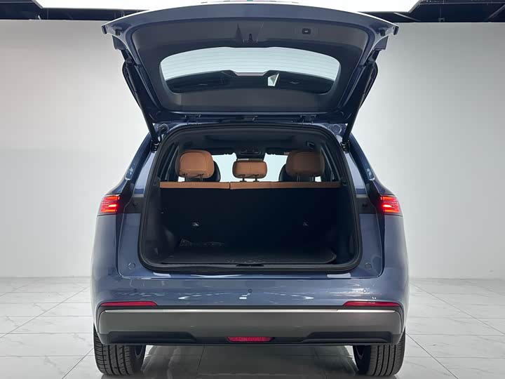 Фото 2 - Geely Galaxy Starship 7