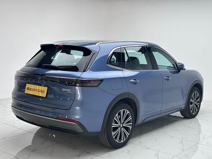 Фото 8 - Geely Galaxy Starship 7