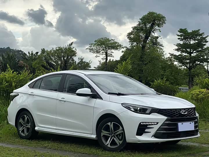 Фото 3 - Chery Omoda S5 (Arrizo 5 Plus)