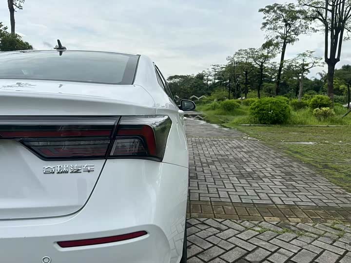 Фото 8 - Chery Omoda S5 (Arrizo 5 Plus)