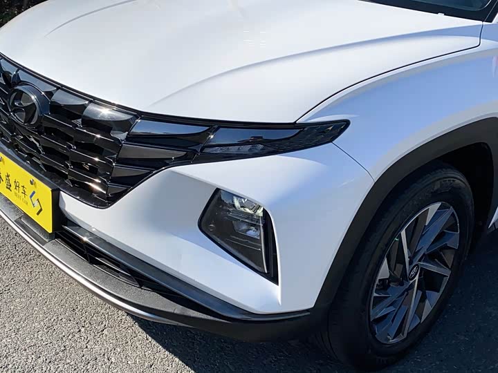 Фото 4 - Hyundai Tucson L