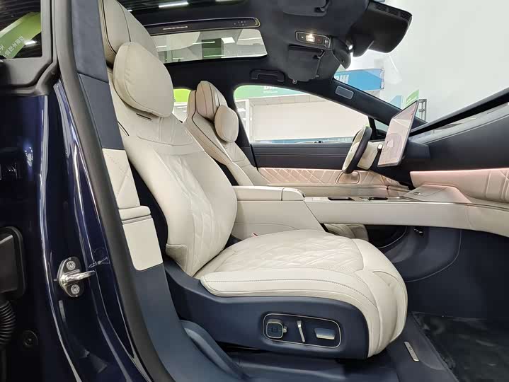 Фото 7 - Nio ET9