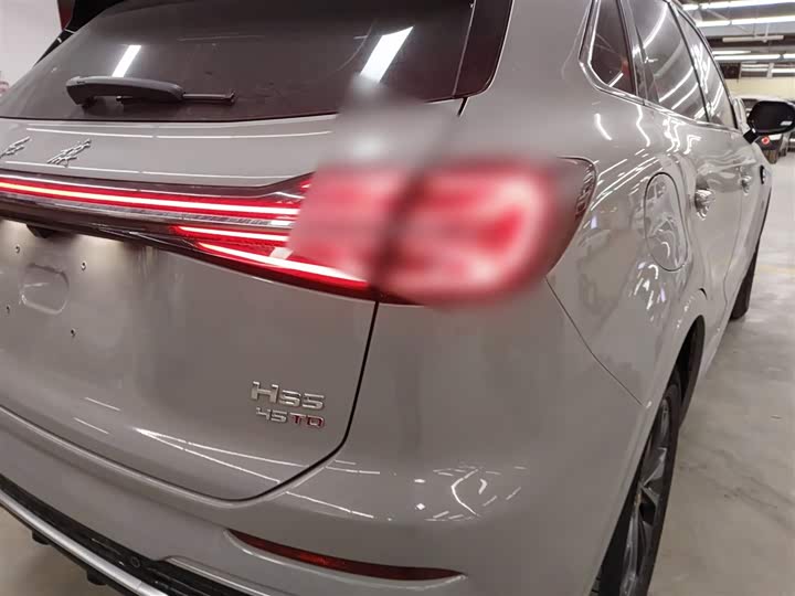 Фото 8 - Hongqi HS5