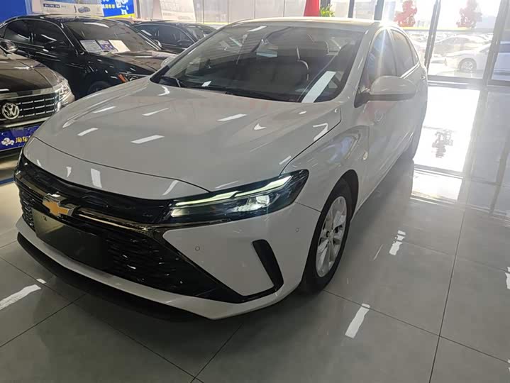 Фото 1 - Chevrolet Monza