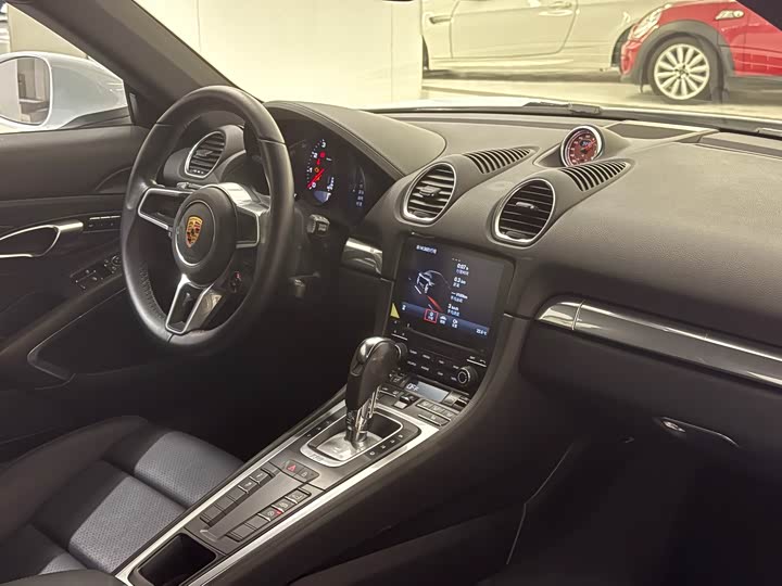 Фото 6 - Porsche 718