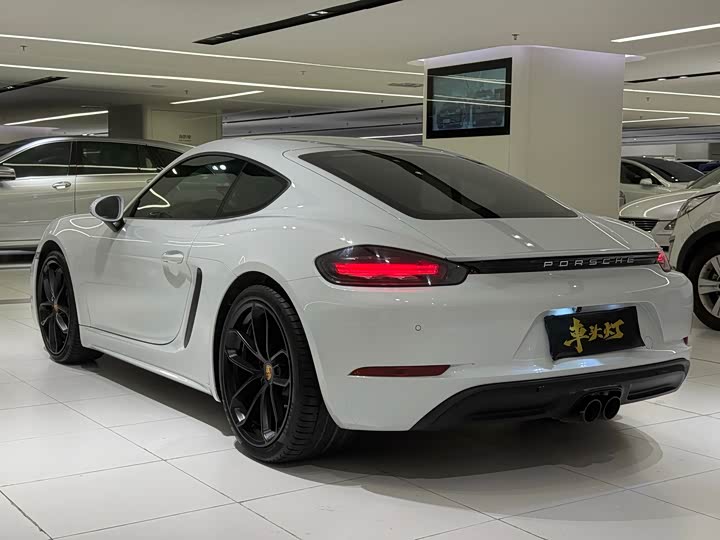 Фото 8 - Porsche 718