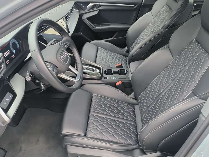 Фото 4 - Audi A3