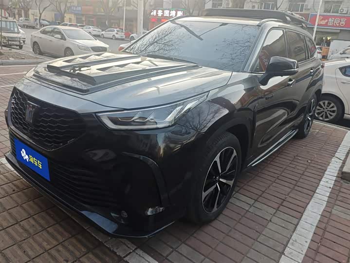 Фото 1 - Toyota Crown Kluger