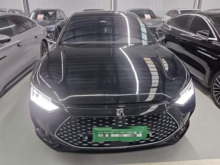 Фото 3 - BYD Han