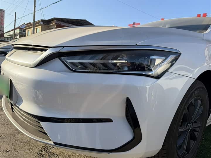 Фото 3 - BYD Qin Plus