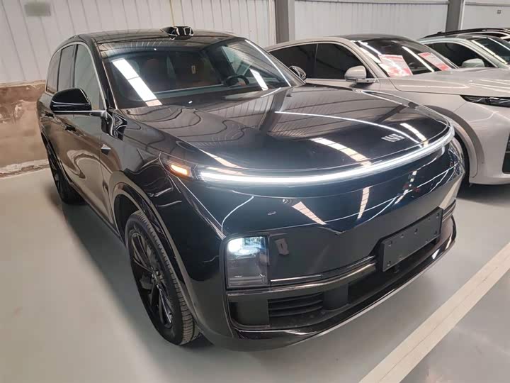 Фото 4 - LiXiang L8