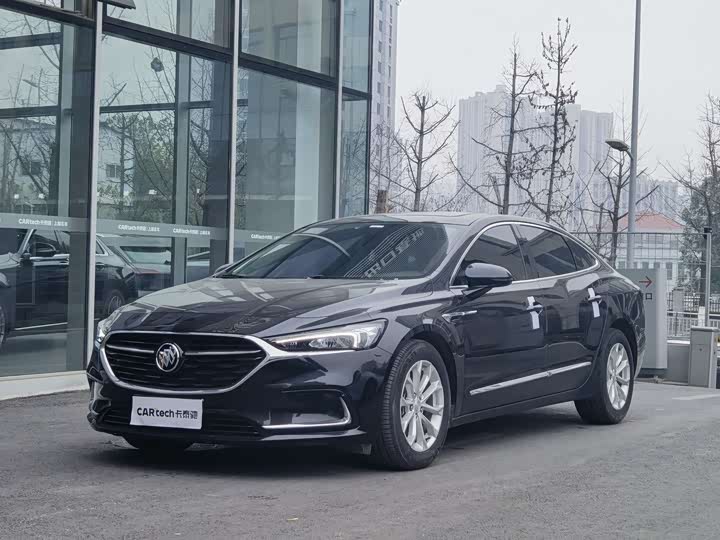 Фото 1 - Buick LaCrosse