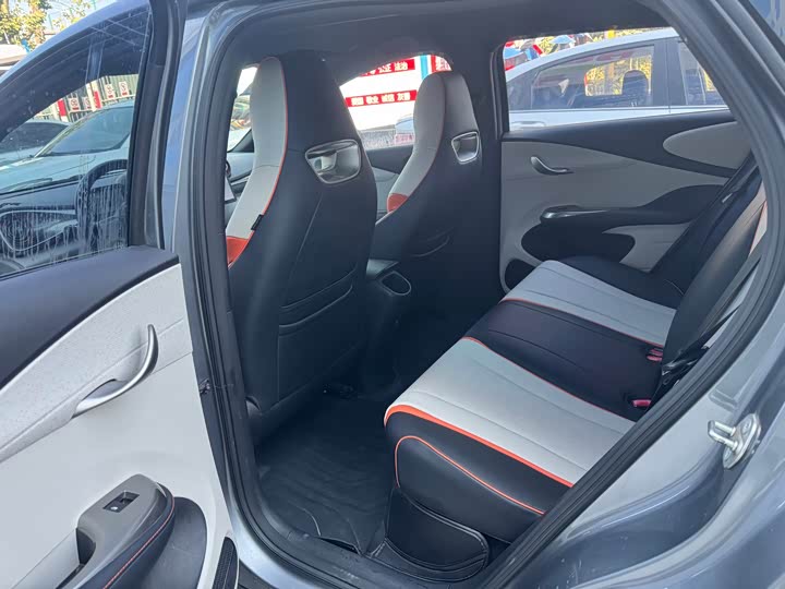 Фото 5 - BYD Dolphin