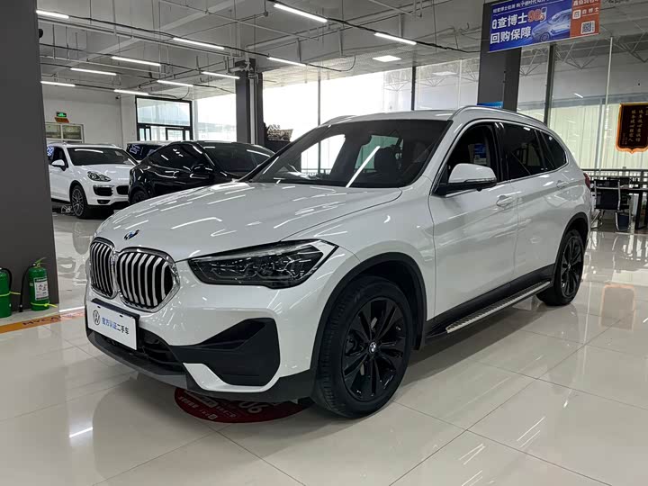 Фото 1 - BMW X1