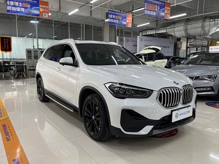 Фото 3 - BMW X1