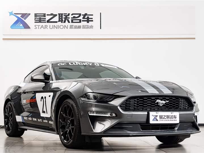 Фото 5 - Ford Mustang