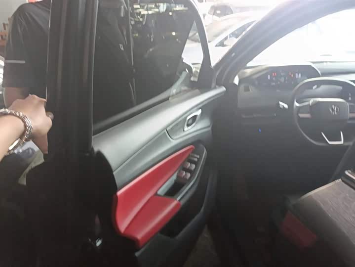 Фото 7 - Changan CS55 Plus