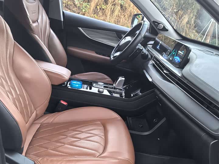 Фото 7 - Chery Tiggo 8 Plus