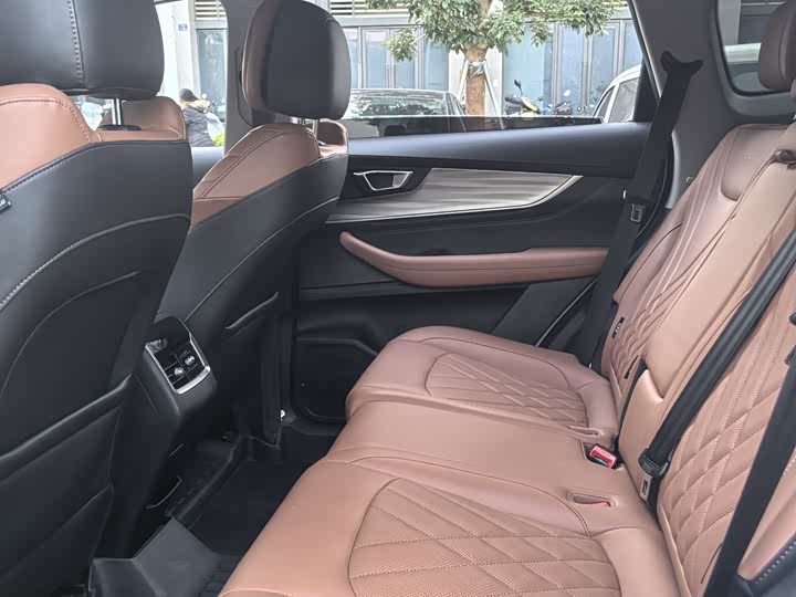 Фото 8 - Chery Tiggo 8 Plus