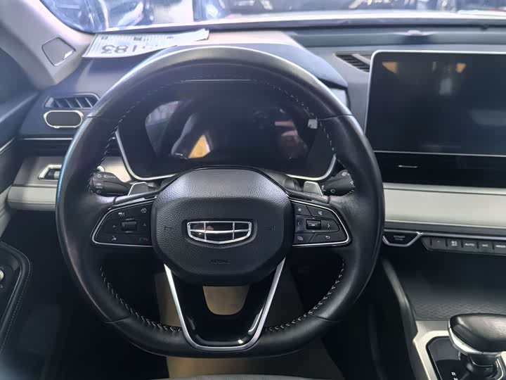 Фото 7 - Geely Preface