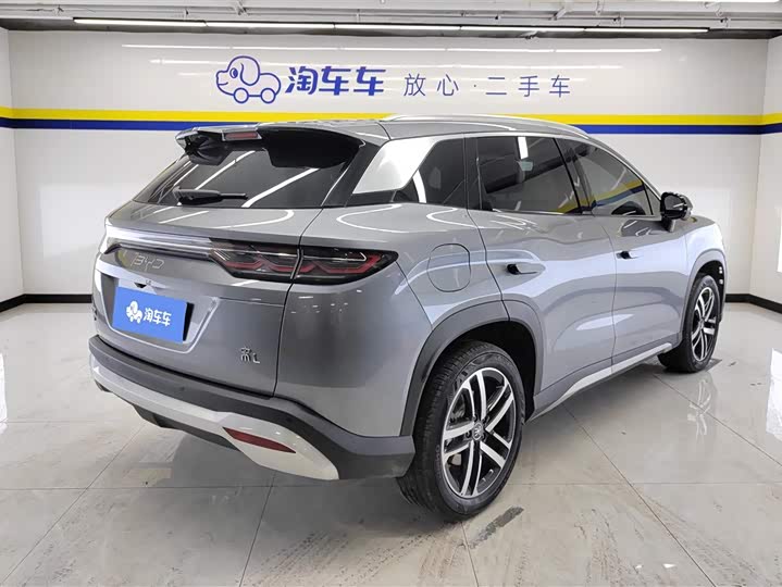 Фото 3 - BYD Song L DM-i Hybrid