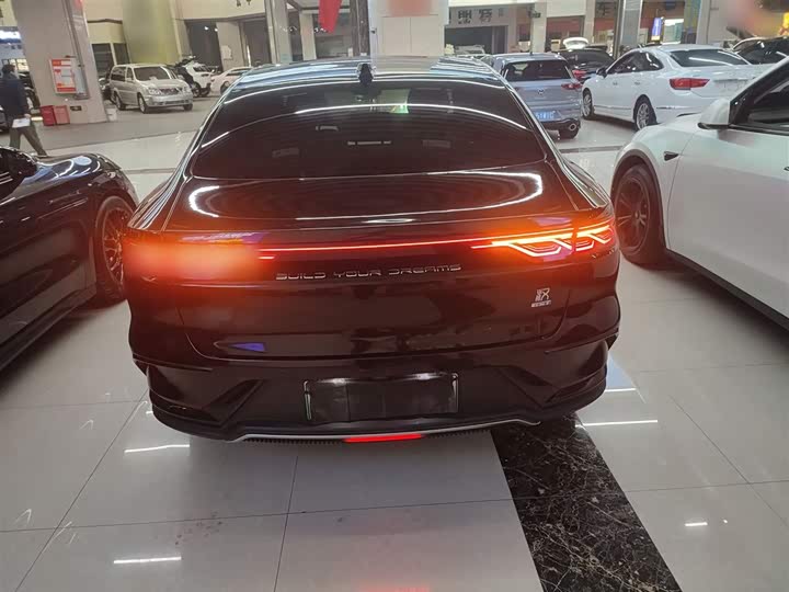 Фото 6 - BYD Han