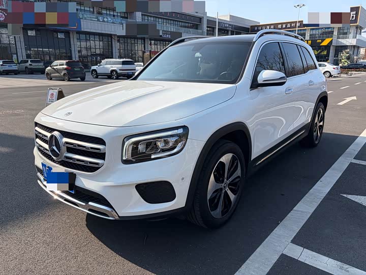 Фото 1 - Mercedes-Benz GLB-Class