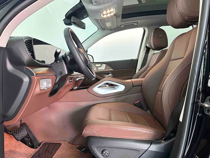 Фото 9 - Mercedes-Benz GLE-Class