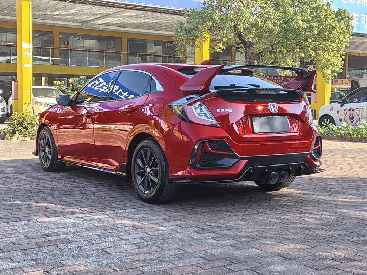 Фото 4 - Honda Civic