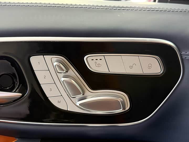 Фото 8 - Mercedes-Benz Vito