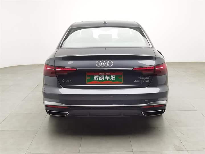 Фото 4 - Audi A4L