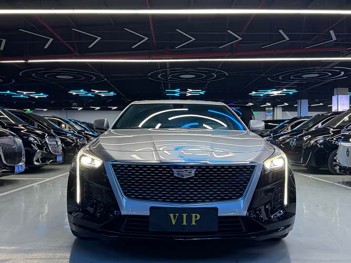 Фото 2 - Cadillac CT6