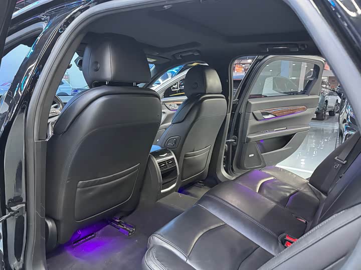 Фото 9 - Cadillac CT6