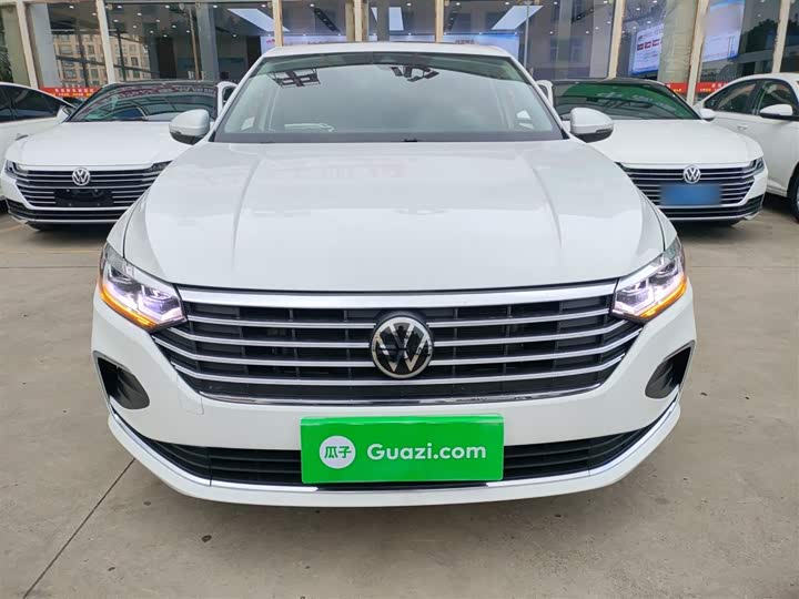 Фото 3 - Volkswagen Lavida