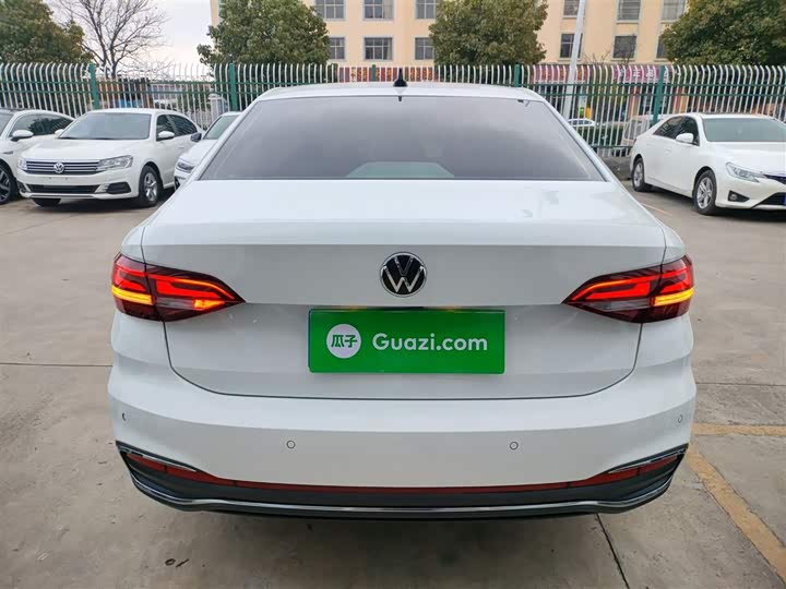 Фото 6 - Volkswagen Lavida