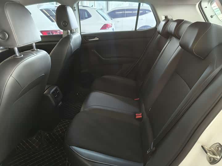 Фото 5 - Volkswagen Tacqua