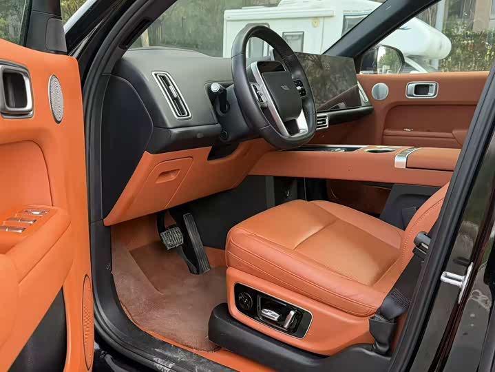 Фото 4 - LiXiang L8